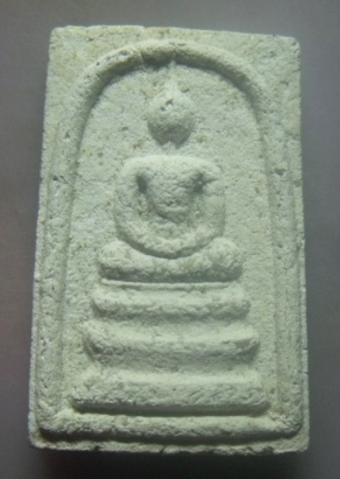 **เบาๆ**พระสมเด็จ หลัง ภปร. ในหลวงรัชกาลที่ ๙ ครบรอบ ๑๕๐ ปี วัดชิโนรส ปี ๒๕๒๙**สวยๆ