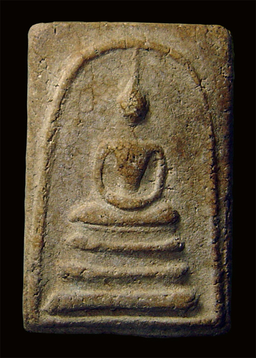 กรุขุนอินทรประมูล พิมพ์ใหญ่เข่าเกิน