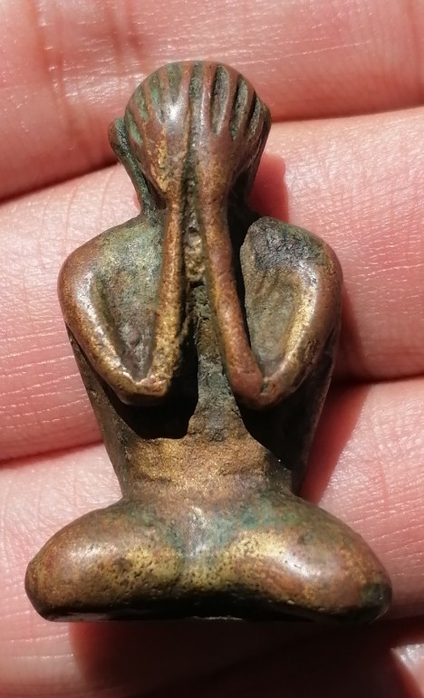 พระไม่ทราบที่ เคาะเดียว   