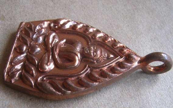 เหรียญหล่อเจ้าสัวบูรพา หลวงพ่อสาคร มนุญฺโญ วัดหนองกรับ จ.ระยอง ปี2552 เนื้อทองแดง หมายเลข3505+กล่อง