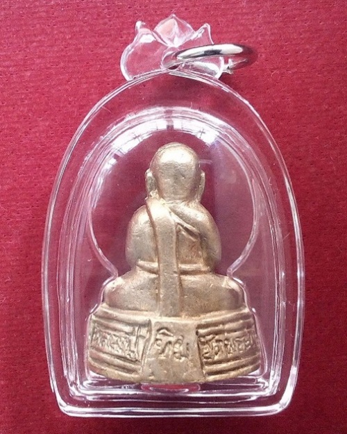 พระสังกัจจายน์หล่อลอยองค์ เนื้อทองชนวนพระกริ่ง +จารใต้ฐาน หลวงปู่ทิม วัดพระขาว ปี40...เคาะเดียวแดง..