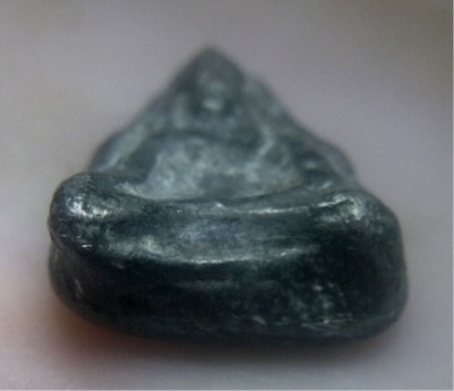 **เบา​ๆ​**พระร่วงนั่งปางมารวิชัย เนื้อชินตะกั่ว เก่าๆ สวยๆ ไม่ทราบที่**เชิญชมครับ