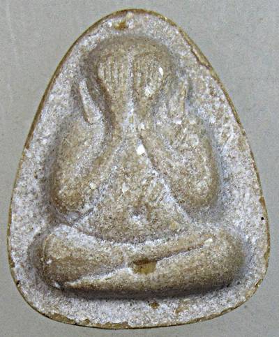 พระปิดตา 108 ปี หลวงปู่โต๊ะ วัดประดู่ฉิมพลี พิมพ์เล็ก เนื้อเกสร ปี38 ผสมผงเก่าหลวงปู่จำนวนมาก