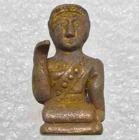 นางกวักหล่อโบราณ รุ่นกวักแสนล้าน หลวงปู่แสน วัดบ้านหนองจิก ศรีสะเกษ ปี2561 ทองแดงเถื่อน เลข740+กล่อง