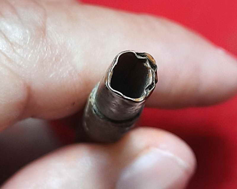 ตะกรุดหลวงพ่อเดิมเคลือบยางไม้เก่ามาก....4500