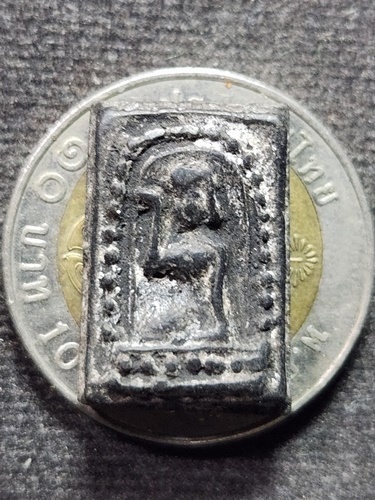 วัดโฆสิตาราม จ.ชัยนาท นางกวักข้างเม็ด   หลวงพ่อกวย เนื้อดิน 