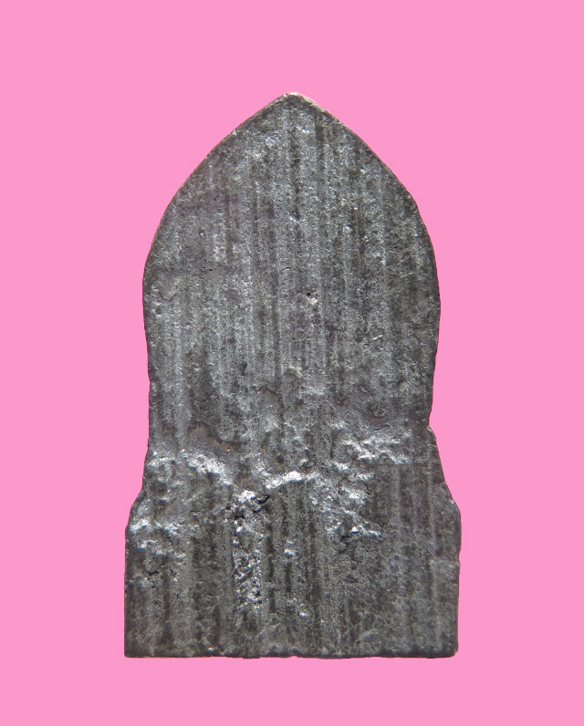 พระพุทธชินราชใบเสมา เนื้อชิน