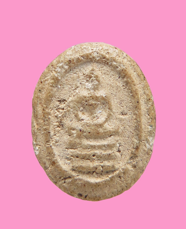 สมเด็จไข่เล็ก หลวงพ่อภุชงค์ วัดช่องลม ชลบุรี