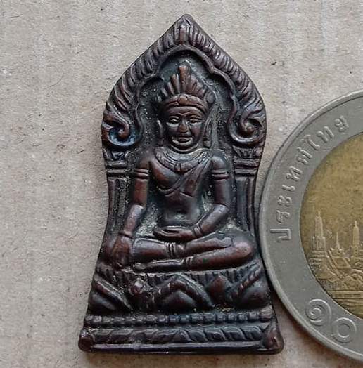 พระยอดขุนพลสันติสุข ปี2515 หลวงปู่ทิม,หลวงปู่โต๊ะ,หลวงปู่เอีย และคณาจารย์ชื่อดัง109รูปร่วมปลุกเสก