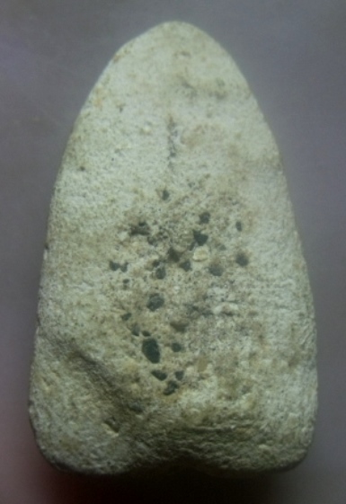 **เบาๆ**พระหลวงปู่ทวดเนื้อผงว่านสีขาว พิมพ์ใหญ่ หลังโรยแร่ เนื้อแห้ง เก่าๆ ไม่ทราบที่**สวยๆ