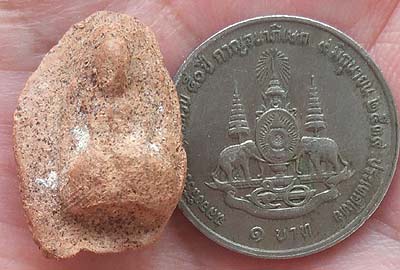 *พระกำแพงเม็ดน้อยหน่า กรุวัดพระแก้ว กำแพงเพชร องค์ปีกกว้าง(4)*