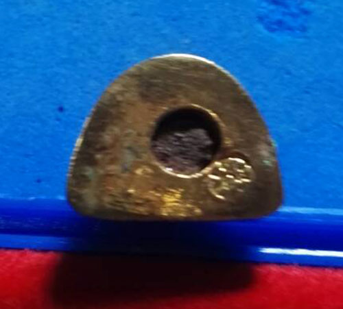 พระรูปหล่อเนื้อกะไหล่ทอง หลวงปู่พรหมา เขมจาโร วัดสวยหินผานางคอย รุ่น ฉลองอายุ 96 ปี ปี 2537