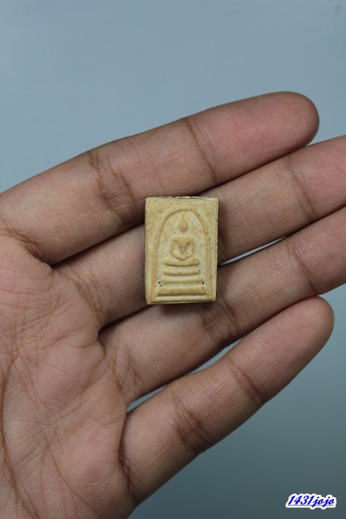 พระสมเด็จหลวงปู่เทียน พิมพ์คะแนน ปี2509 เนื้อผง วัดโบสถ์ จ.ปทุมธานี  พร้อมบัตรรับรอง