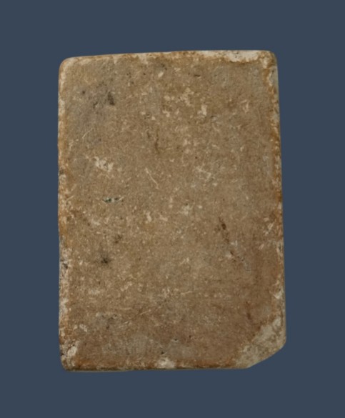 พระสมเด็จสามชั้นแขนกลม เนื้อผง