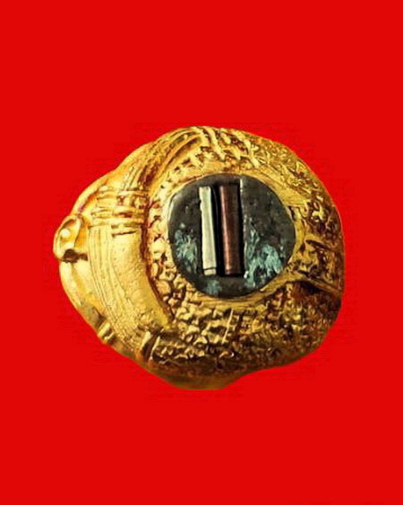 	กุมารทองเทวฤทธิ์ หลวงพ่อลำใย วัดทุ่งลาดหญ้า จ.กาญจนบุรี กะไหล่ทอง ฝังตะกรุด 2 ดอก สวยมากค่ะ