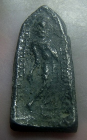 **เบา​ๆ​**พระพุทธปางลีลา เนื้อชินหลังลายผ้า เก่าๆ ไม่ทราบที่**เนื้อจัด สวยๆ เชิญชมครับ 