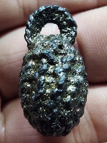 วัดไร่ อ่างทอง หมากทุย หลวงพ่อผาด รุ่นแรก โค๊ด นะ  2552