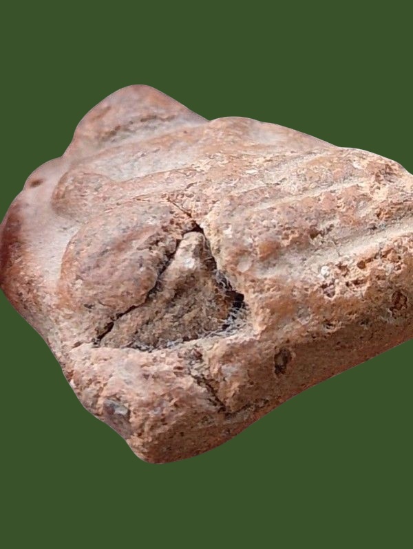 พระรูปเหมือน เก่า ไม่ทราบที่ มีอายุ