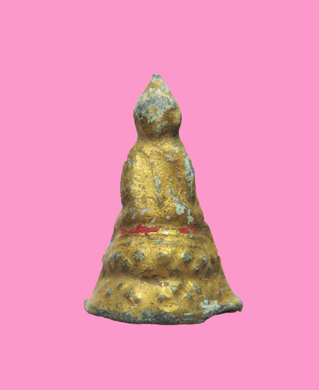 พระชัยประสบโชค (แก้บน) เนื้อชินสนิมแดง องค์นี้เนื้อในแดง สวยๆ เหมาะแก่การเริ่มเรียนสนิมแดง