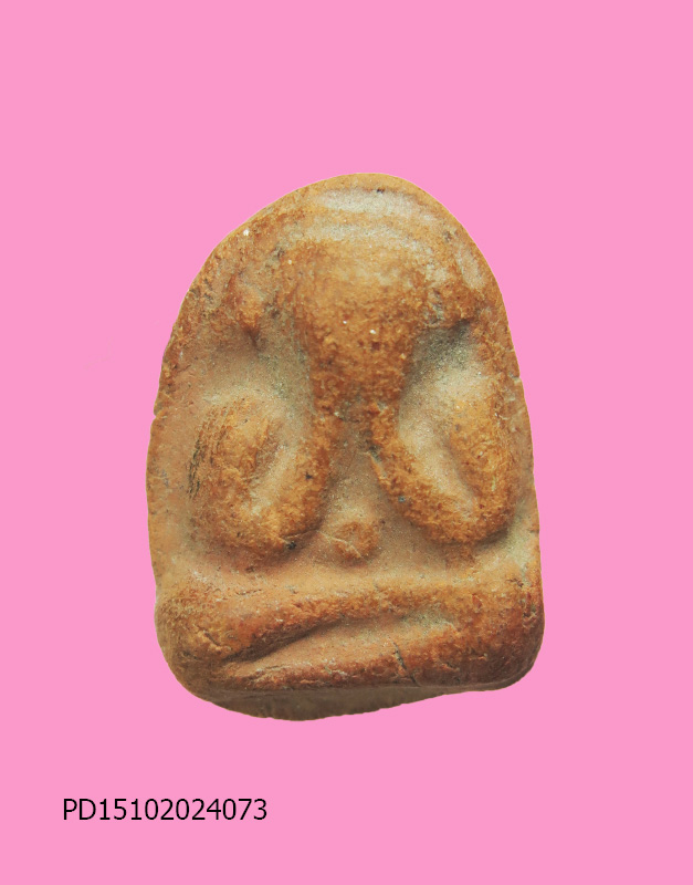 พระปิดตา เนื้อดิน