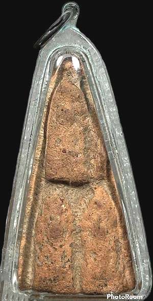 *นาคปรกตัดสาม กรุวัดดาวเสด็จ สระบุรี เนื้อดิน*