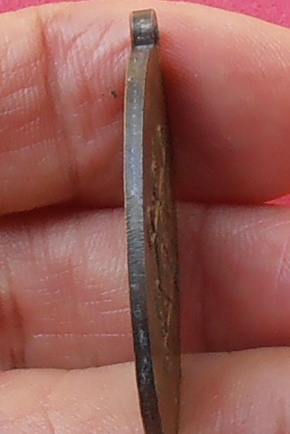 เหรียญคุณแม่บุญเรือน โตงบุญเติม