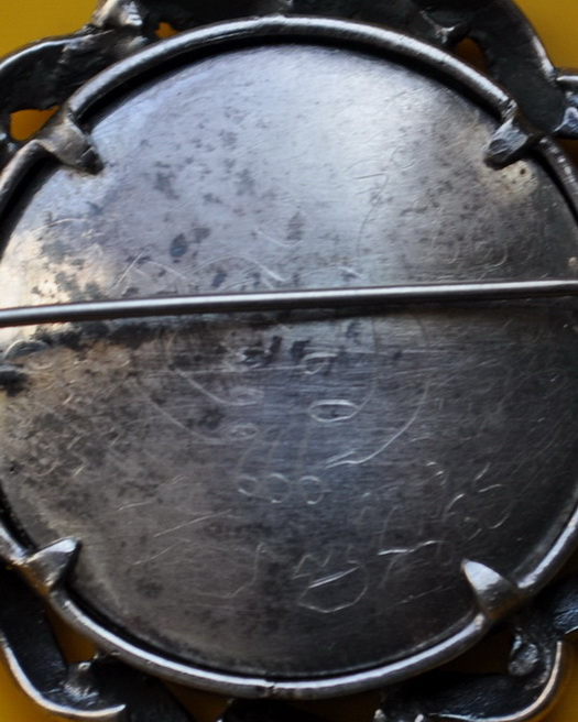 ล็อกเกต 7 รอบ หลวงปู่ชื้น วัดญาณเสน