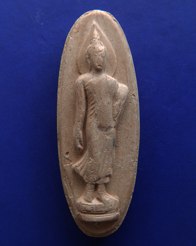 4.พระ 25 พุทธศตวรรษ เนื้อดิน พร้อมกล่อง