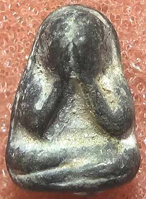 ปิดตาข้าวตอกแตก