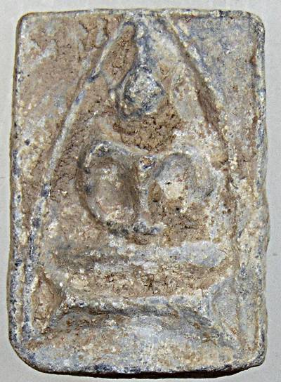 พระเนื้อชิน