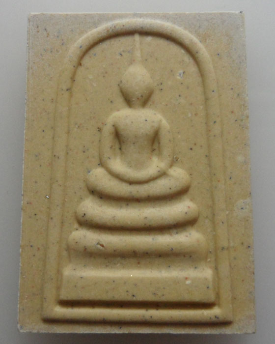 *** จ.สิงห์บุรี *** สมเด็จพระนอนดอกสาละ วัดพระนอนจักรสีห์   