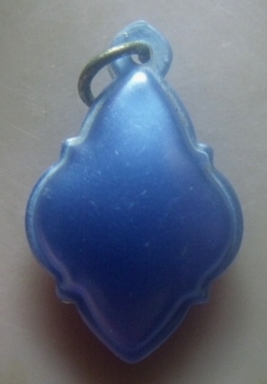 **เบาๆ**พระประจำวันศุกร์ หลวงปู่ทิมปลุกเสก แจกในงานผูกพัทธสีมา ปี๒๕๑๗**พร้อมเลี่ยมเดิม ประสบการณ์ดี