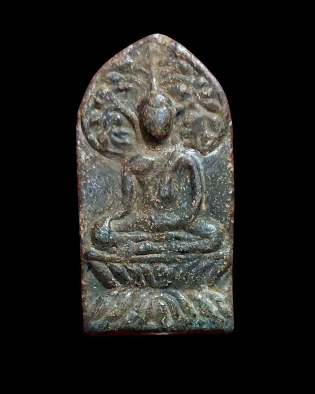 พระปรกโพธิ์เชียงแสนกรุบ้านแซว จ.เชียงราย 