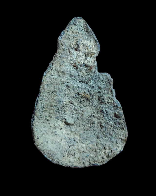 พระนางพญากลีบบัวเนื้อชิน กรุวัดบรมธาตุ กำแพงเพชร