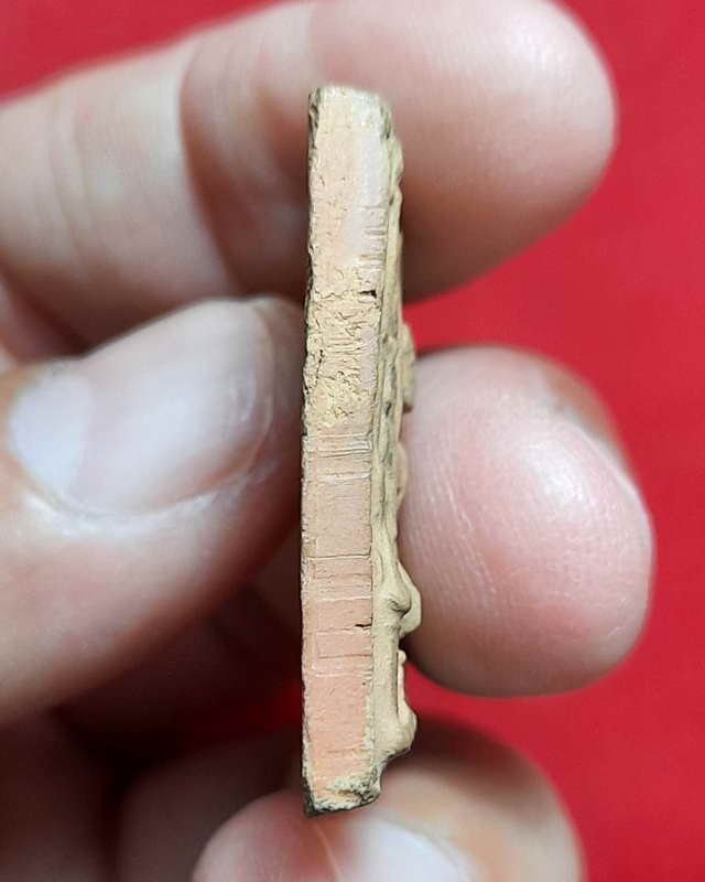 พระพิมพ์ชินราช พระครูวิมลเมธี(หลวงพ่อยิ้ม) เจ้าอาวาส วัดทุ่งเนินพยอม ต.ป่าแฝก อ.กงไกร- ลาศ จ.สุโขทัย