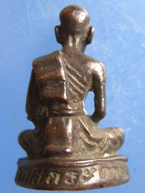 รูปหล่อ หลวงพ่อปลัดเสน วัดไสกระดาน เพชรบุรี