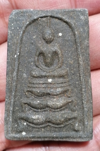 พระสมเด็จเนื้อผงน้ำมัน​ พระอาจารย์ชาญ วัดเขากะโหลก อ.โคกสำโรง จ.ลพบุรี​ เคาะเดียว