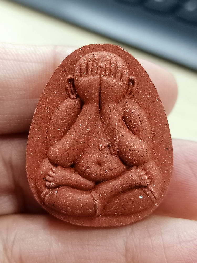 5-63 พระปิดตา เรียกทรัพย์ ชนะจน หลวงพ่อพัฒน์ วัดห้วยด้วน จ.นครสวรรค์ 2566 กล่องเดิม