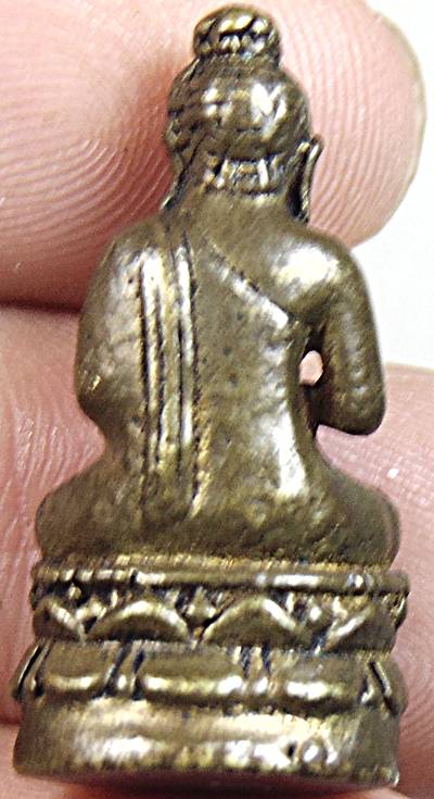 รูปหล่อพระพุทธ