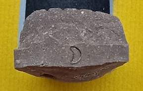 หลวงปู่ทวด เนื้อว่าน พิมพ์พระรอด มหาสิทธิโชค ปี2553 พ่อท่านเขียว วัดห้วยเงาะ ปัตตานี เลข1916+กล่อง