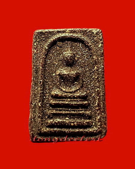 พระสมเด็จพิมพ์คะแนนเนื้อผงชานหมาก หลวงพ่อเที่ยง วัดม่วงชุม จ.กาญจนบุรี หายาก สวยมากค่ะ