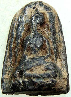 *พระรอด ดินเผา กรุวัดโปรดเกษ นนทบุรี เนื้อเขียว*