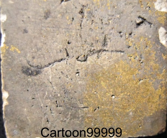 สมเด็จไกเซอร์ หลังทาทอง เนื้องผงครับ แห้ง เก่า ครับผม