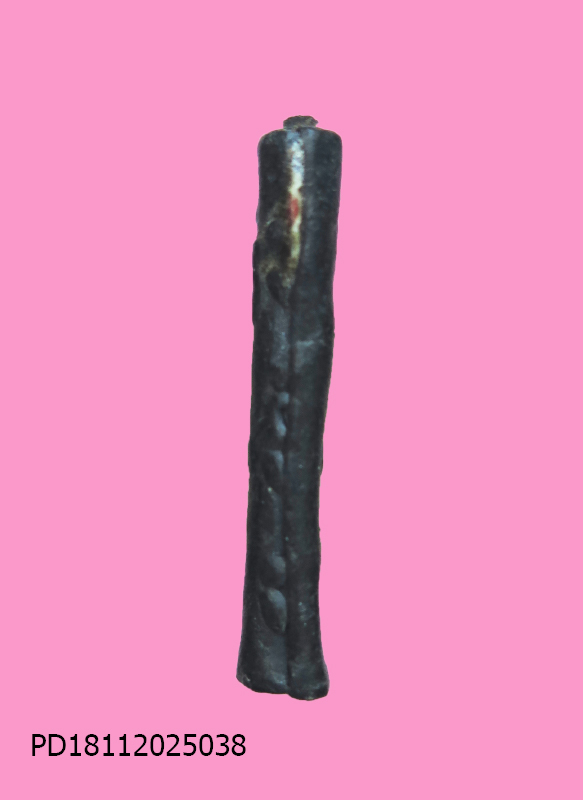 ตะกรุด เนื้อตะกั่ว ยันต์นูน