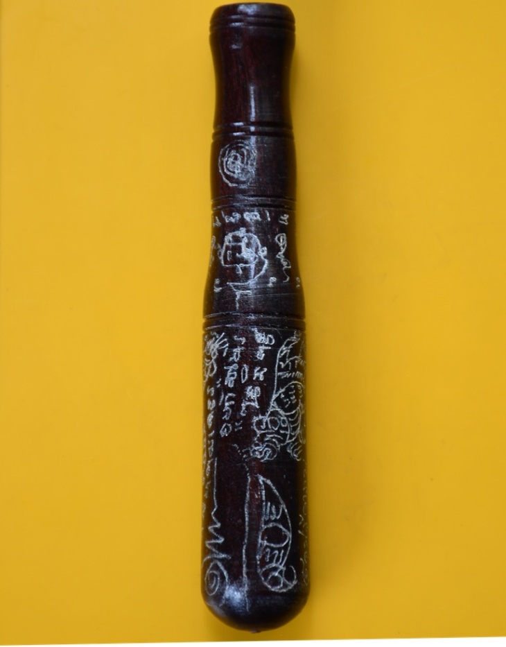 ไม้ตีพริกหลวงพ่อไสว วัดปรีดาราม