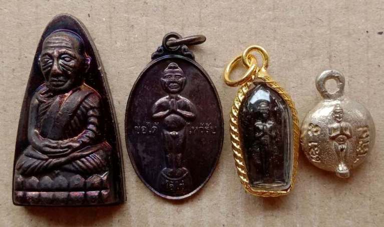 พระชุด คลังเศรษฐี วัดเขาดิน จ นครศรีธรรมราช ปี2563 พร้อมกล่องเดิม