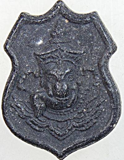 ๒๐ พระพิฆเนศ หลังครุฑ เนื้อผง