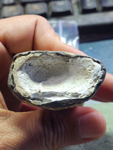 พระบูชารัตนะ(แก้บน) เนื้อตะกั่วสนิมแดงลงรักลงชาดปิดทอง หน้าตักพระ 1.5 นิ้ว 