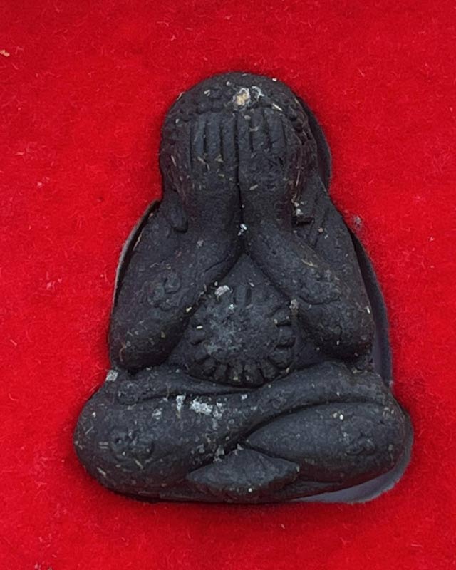 หลวงพ่อพัฒน์ ปุญฺญกาโม วัดห้วยด้วน จ.นครสวรรค์ รุ่นพระปิดตารวยทันใจ 1