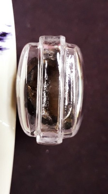 พระสังกัจจายน์เนื้อสัมฤทธิ์เก่าโบราณก้นกวง ไม่ทราบที่ น่าเก็บสะสมน่าใช้เลี่ยมพร้อมห้อยครับ